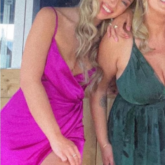 Fuchsia slit midi tassel dress - Picture 2 of 4